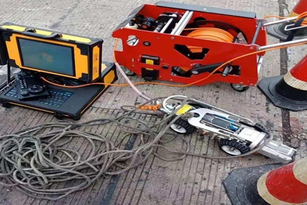 金沙CCTV管道检测机器人